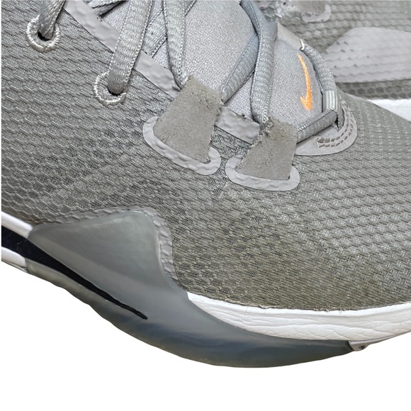 Nike Zoom Freak 1 Men's Size 8.5 Shoes Sneakers Gray Basketball BQ5422-002 - Picture 10 of 10